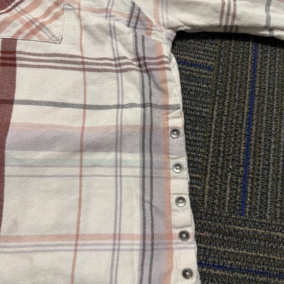 Shyanne Plaid Floral Embroidered Western Shirt Womens XL Cream Mauve Excellent - Picture 8 of 9